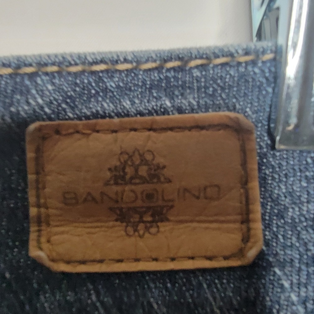 Bandolino Classic Blue Denim Jeans With Embelished Back Pockets - Picture 8 of 14